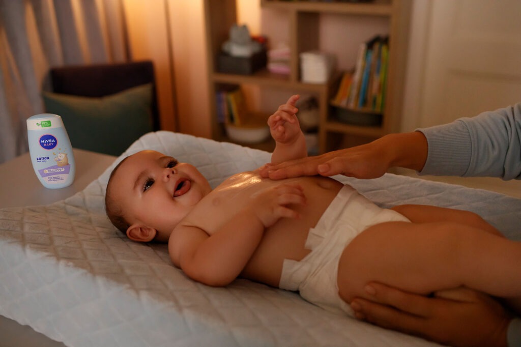 NIVEA Baby Moodbild Pflege und Massage Baby Öl