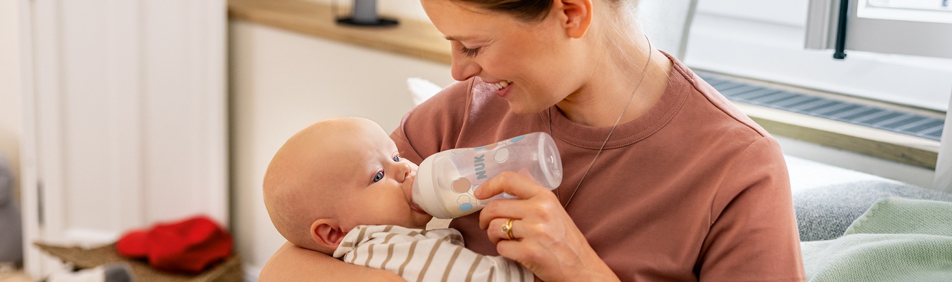 Stillen ist Liebe – Flasche geben auch  